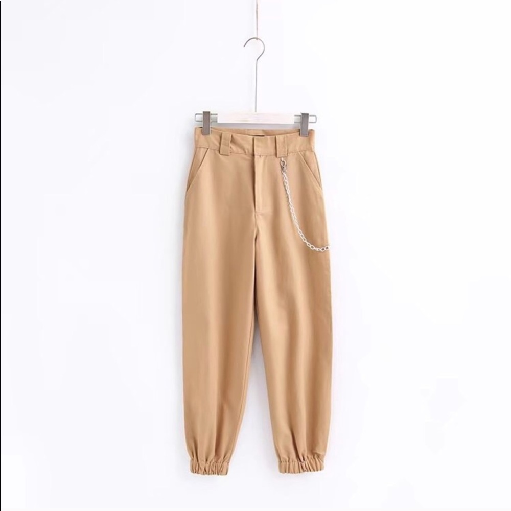 Khaki Cargo Pants with Chain